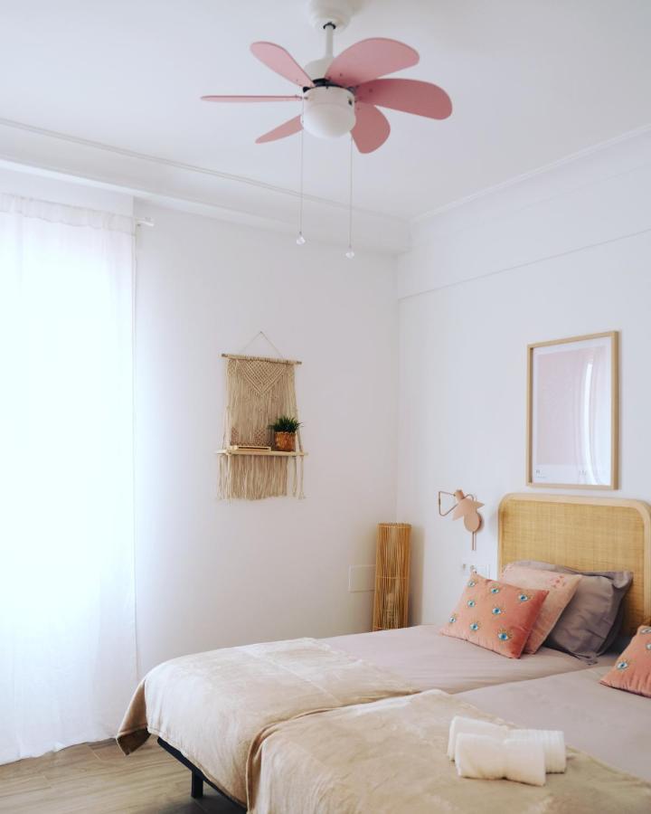 Bright And Modern Apartment In Bilbao City Center ภายนอก รูปภาพ